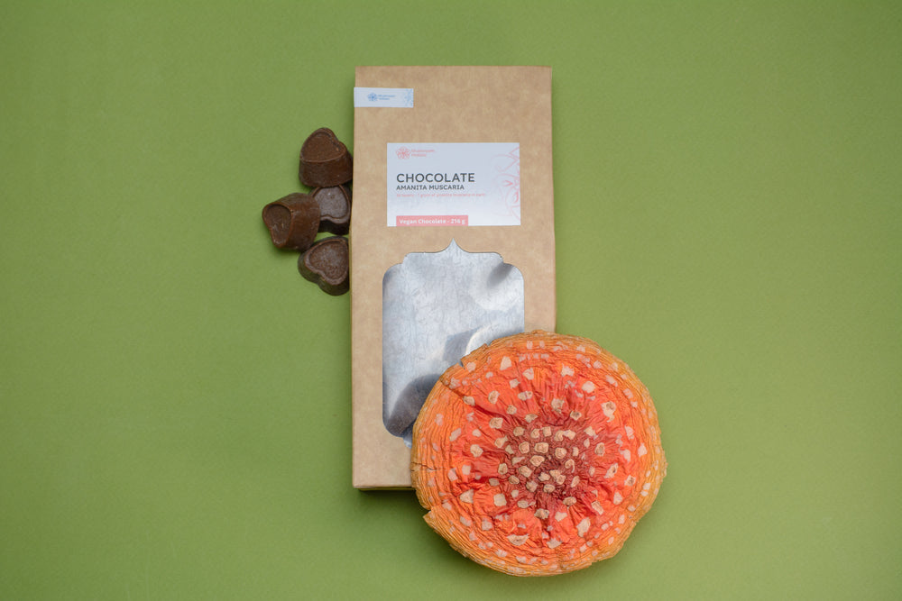Vegan Chocolate with Red fly agaric - 18 or 36 Hearts